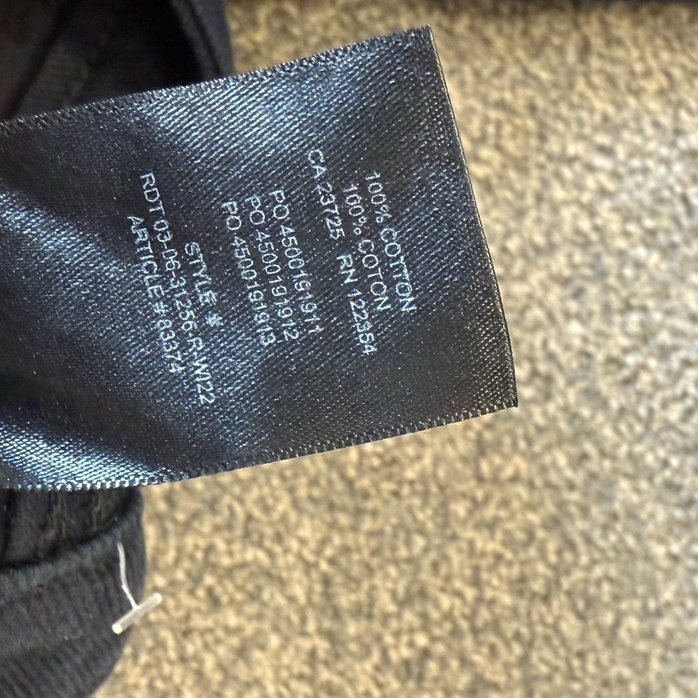 Aritzia TNA Black Cargo Pants size 4 100% cotton - Picture 6 of 6